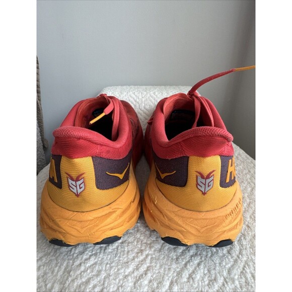 Hoka One One Speedgoat 5 Shoes Mens Size 10 Red Orange Trail Running Fiesta